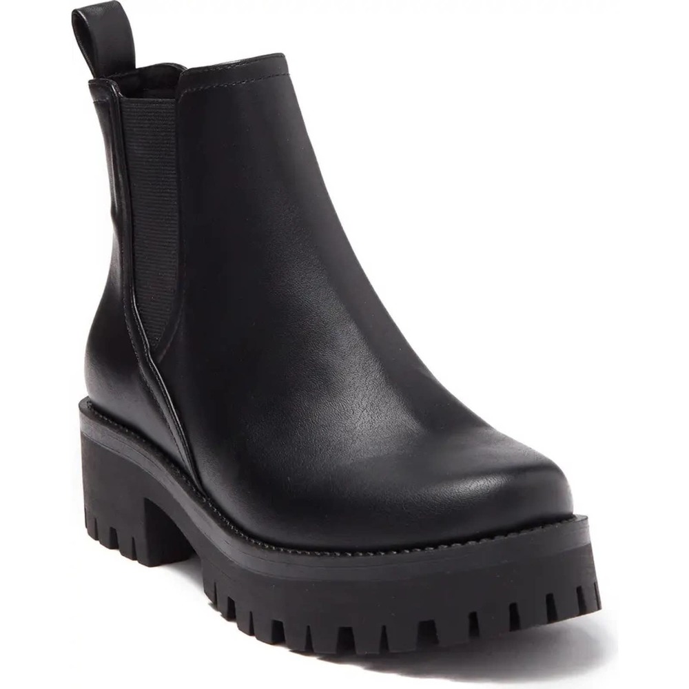 Steve Madden Hartie Leather Chelsea Boot In Black Size 10